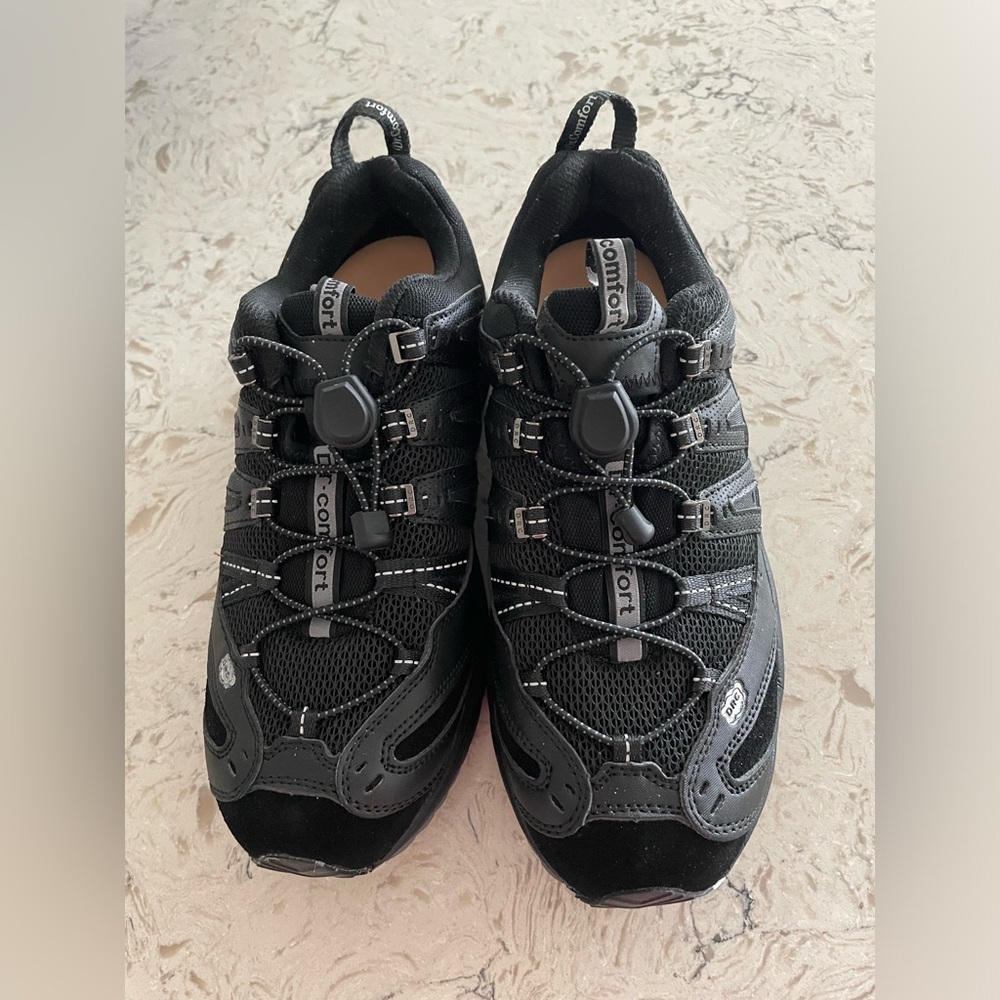 Dr Comfort shoes